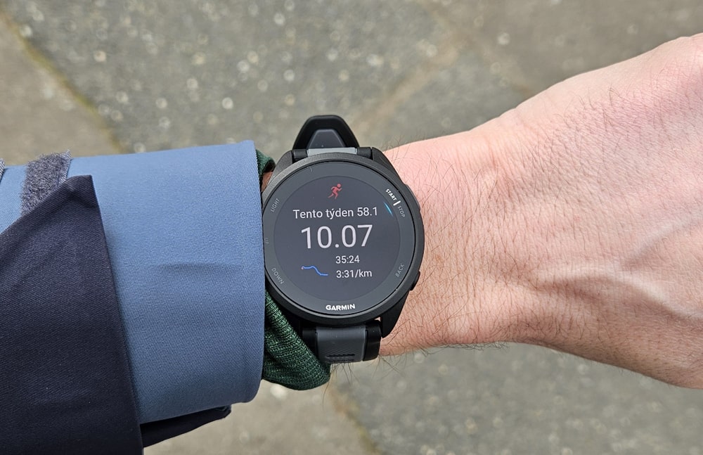 hodinky na pánské ruce po ukončení běhu